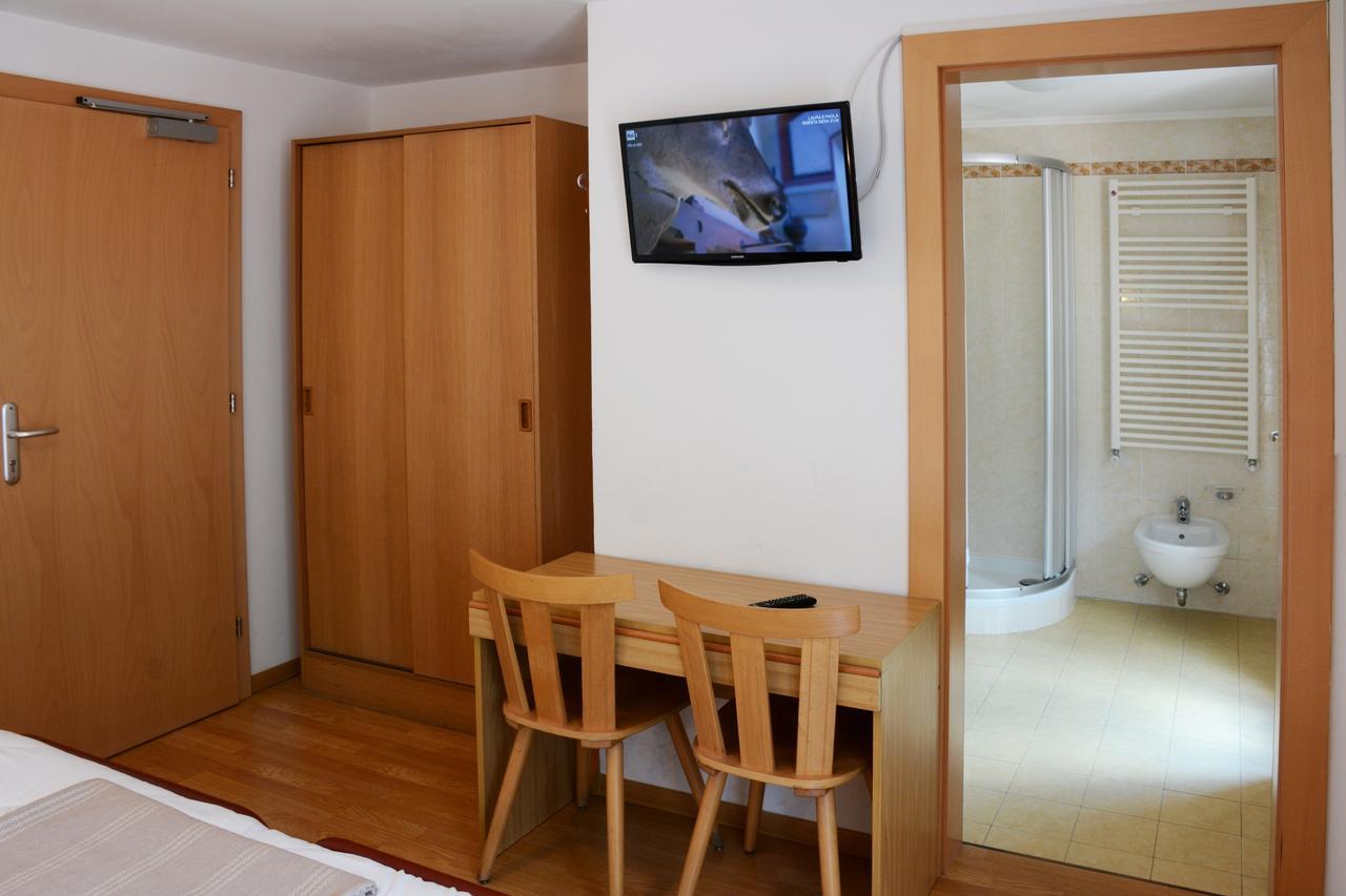 Casa Teresa Martin Hotel San Vigilio Di Marebbe Kültér fotó