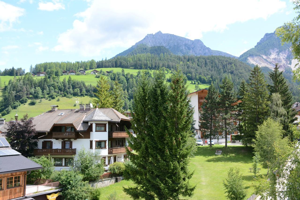 Casa Teresa Martin Hotel San Vigilio Di Marebbe Kültér fotó